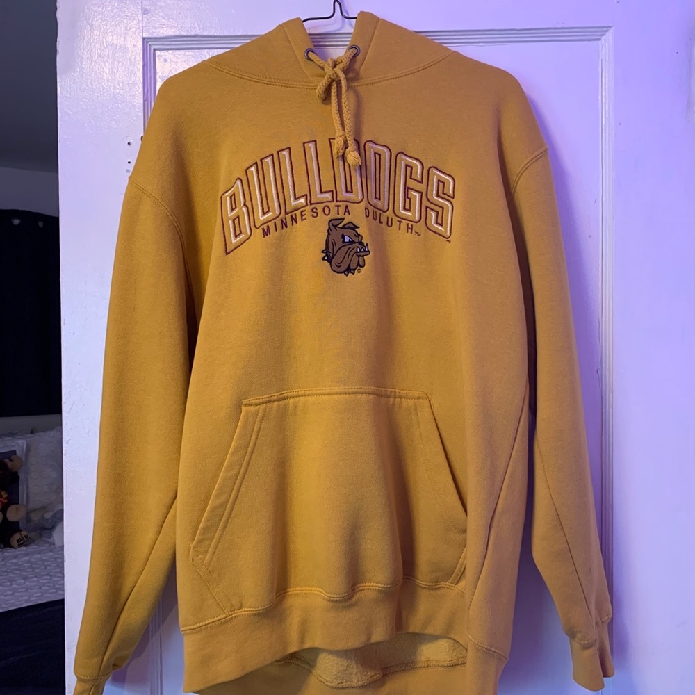 UMD University of Minnesota Duluth Bulldogs Hoodie